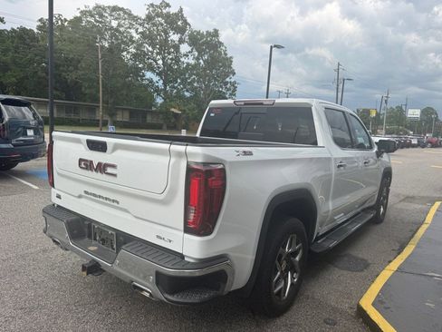 Used 2025 GMC Sierra 1500 SLT w/ SLT Premium Plus Package AWD/4WD image 10