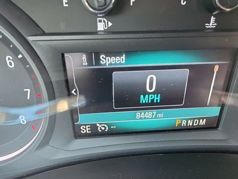 Used 2018 Buick Encore Sport Touring FWD image 9
