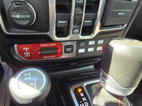 Used 2020 Jeep Wrangler Unlimited Rubicon AWD/4WD image 26
