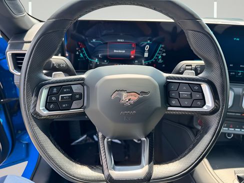 Used 2025 Ford Mustang GT Premium RWD image 19