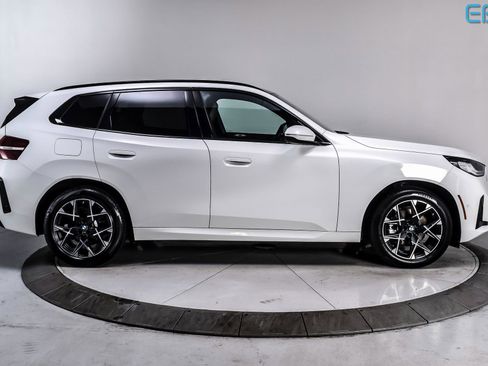 Used 2025 BMW X3 xDrive30i w/ M Sport Package image 7