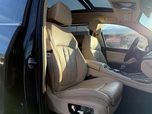 Used 2019 BMW X7 xDrive50i w/ Premium Package image 25