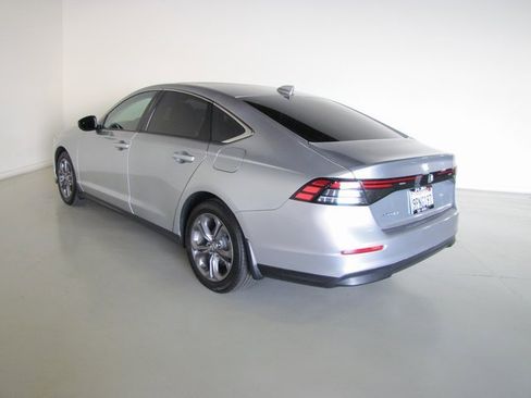 Certified 2024 Honda Accord EX image 23