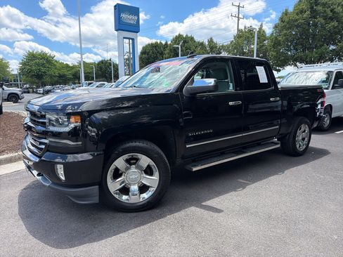 Used 2016 Chevrolet Silverado 1500 LTZ Z71 w/ LTZ Plus Package AWD/4WD image 5