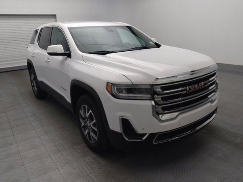 Used 2023 GMC Acadia SLE image 13