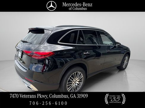 Certified 2026 Mercedes-Benz GLC 300 image 8