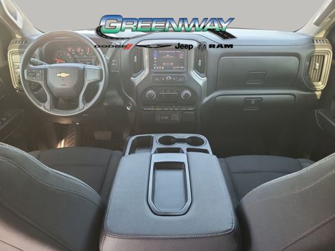 Used 2025 Chevrolet Silverado 1500 Custom image 7