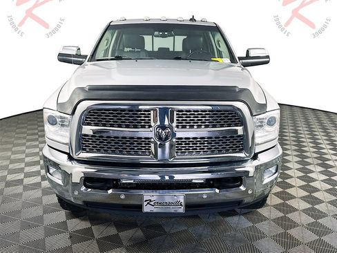 Used 2017 RAM 2500 Laramie image 2