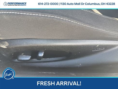 Used 2018 Chevrolet Camaro LT image 15