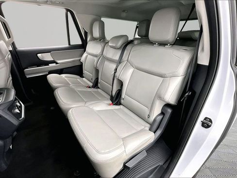 Certified 2025 Ford Expedition Max Active AWD/4WD image 26