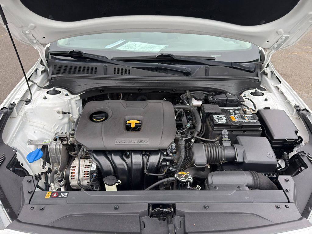 Used 2021 Kia Forte LXS FWD image 10