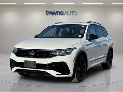 Used 2023 Volkswagen Tiguan SE R-Line