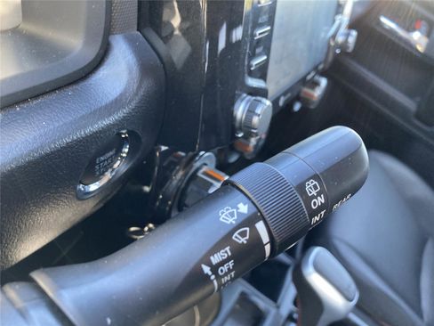 Used 2024 Toyota 4Runner TRD Off-Road Premium image 25