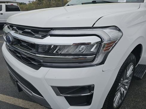 Used 2024 Ford Expedition Max Limited image 35