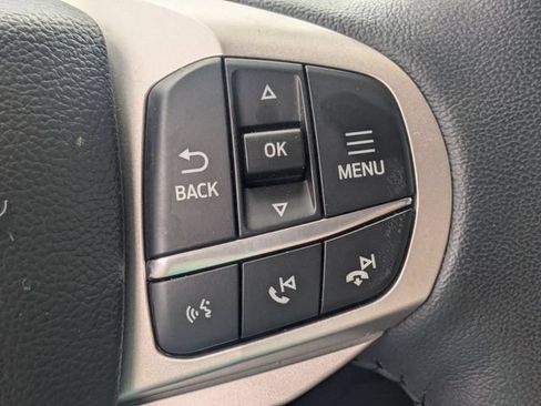 Used 2023 Ford Explorer XLT RWD image 18