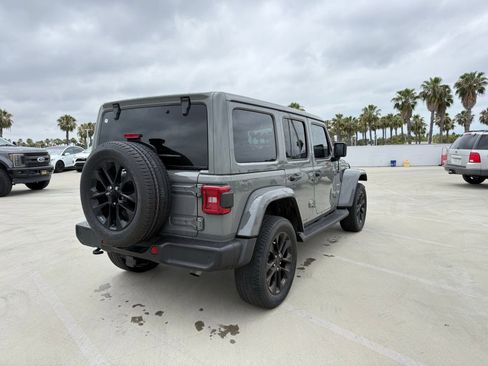 Used 2021 Jeep Wrangler Unlimited Sahara w/ Safety Group AWD/4WD image 3