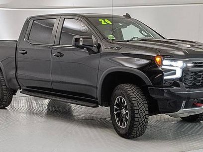 Used 2024 Chevrolet Silverado 1500 ZR2 w/ Technology Package