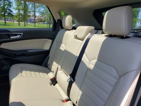 Certified 2024 Ford Edge SEL w/ Convenience Package AWD/4WD image 33