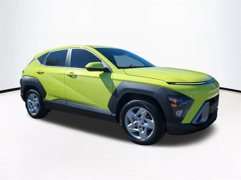 New 2026 Hyundai Kona SE image 2