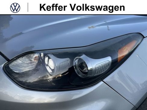 Used 2020 Kia Sportage S AWD/4WD image 9
