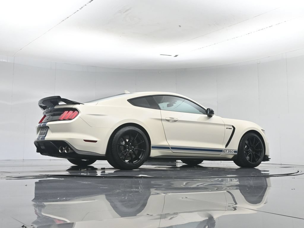 Certified 2020 Ford Mustang Shelby GT350 w/ Technology Package RWD image 47