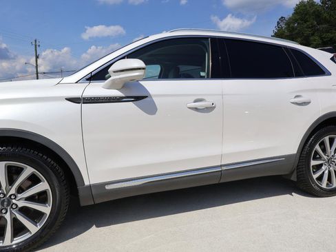 Used 2019 Lincoln Nautilus Select FWD image 56