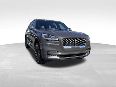 Used 2020 Lincoln Aviator Black Label w/ Dynamic Handling Package AWD/4WD image 7
