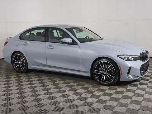 Used 2023 BMW 330i Sedan w/ M Sport Package RWD image 12