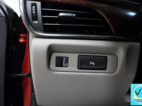 Used 2017 Cadillac ATS Luxury image 19