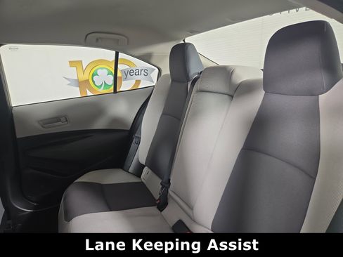 Used 2025 Toyota Corolla LE image 12