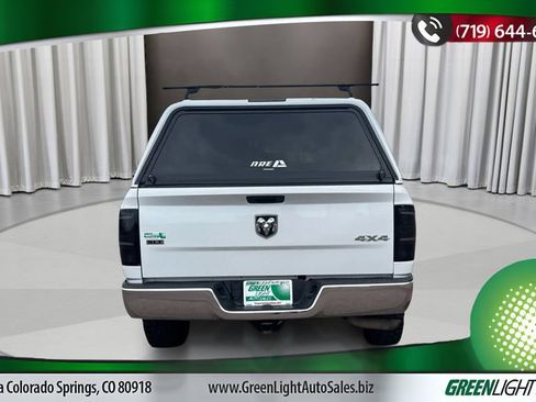 Used 2019 RAM 1500 Classic SLT w/ Luxury Group AWD/4WD image 4