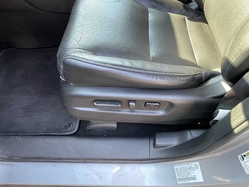 Used 2018 Honda Ridgeline RTL-T image 18