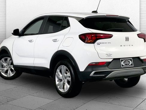 Used 2025 Buick Encore GX Preferred AWD/4WD image 11