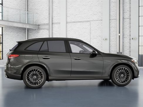 New 2025 Mercedes-Benz GLC 300 image 12