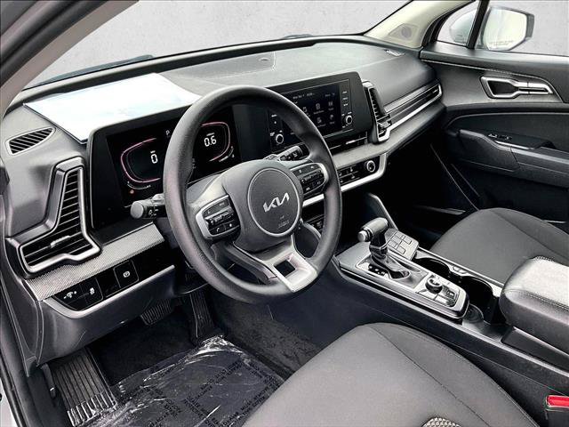 Used 2024 Kia Sportage LX FWD image 14