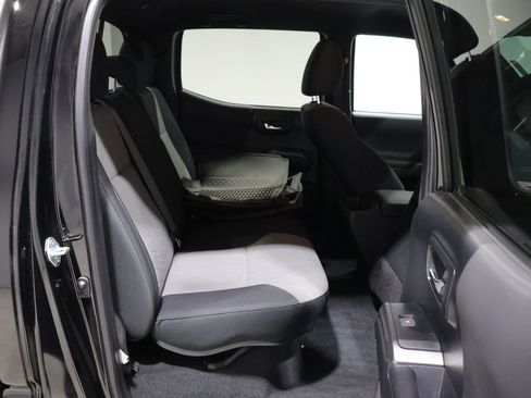 Certified 2023 Toyota Tacoma TRD Sport AWD/4WD image 19