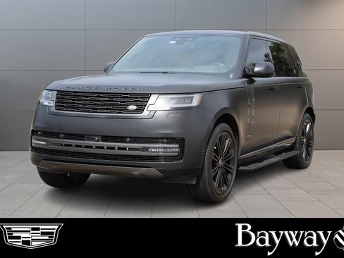 Used 2025 Land Rover Range Rover Long Wheelbase Autobiography image 1