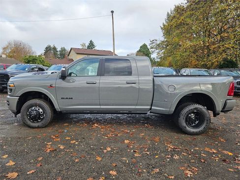 New 2026 RAM 3500 Limited image 4