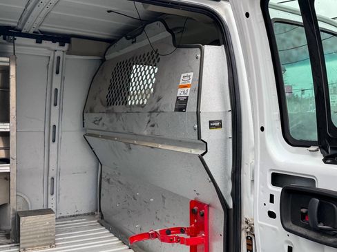 Used 2020 Chevrolet Express 2500 w/ Driver Convenience Package RWD image 13