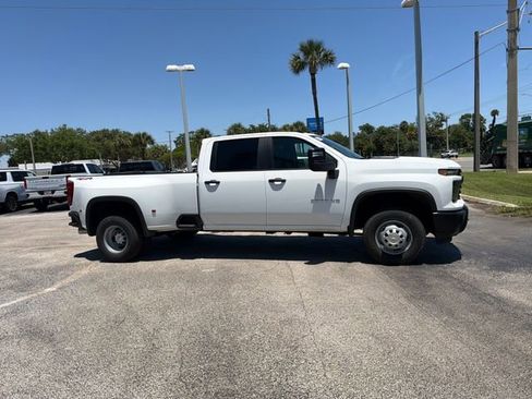 New 2026 Chevrolet Silverado 3500 W/T AWD/4WD image 17