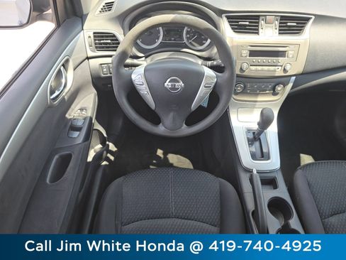 Used 2014 Nissan Sentra SR FWD image 22