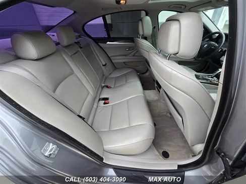 Used 2013 BMW 528i Sedan image 18