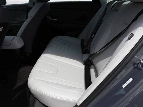 New 2026 Hyundai Elantra Limited FWD image 24