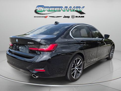 Used 2020 BMW 330i Sedan w/ Convenience Package RWD image 4