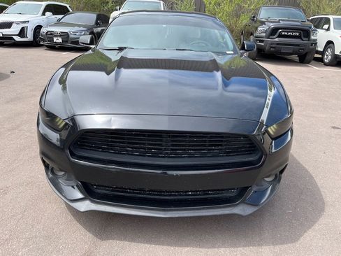 Used 2017 Ford Mustang Premium image 2