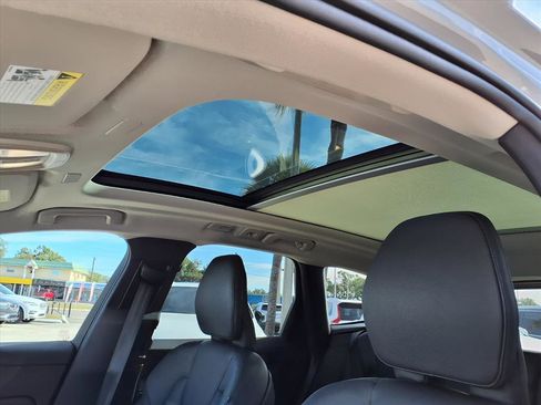 Certified 2023 Volvo XC60 B5 Plus w/ Protection Package Premier image 24