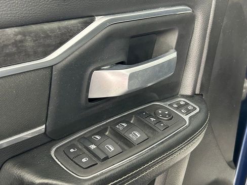 Used 2024 RAM 2500 Big Horn w/ Night Edition image 32