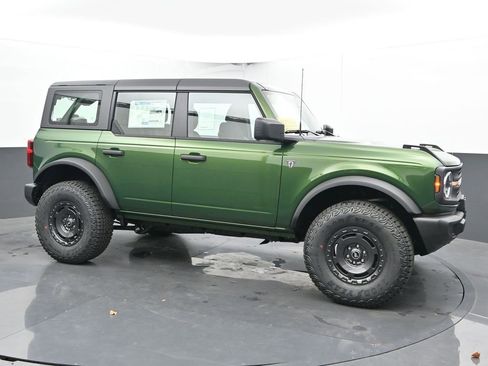 New 2025 Ford Bronco 4-Door w/ Sasquatch Package image 11