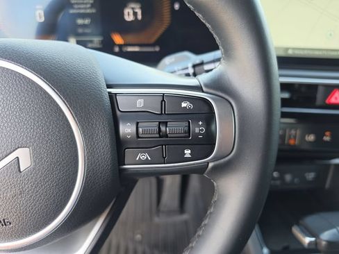 Used 2025 Kia K5 GT-Line FWD image 39
