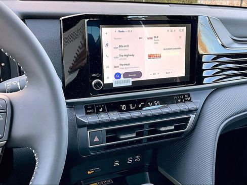 New 2026 Toyota Camry SE w/ Convenience Package AWD/4WD image 6